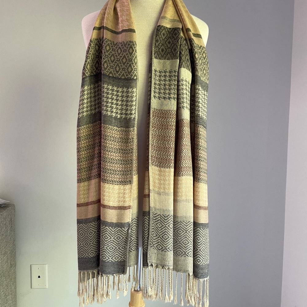 Houndstooth Scarf Shawl Geometric Pattern Cream blue burgundy Fringe Lightweight